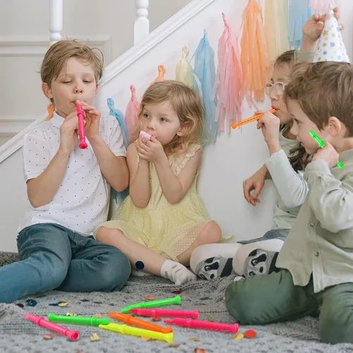 Vista 7 de Paquete de 12 grabadoras de plástico de 5.5 pulgadas para niños, flauta de colores mixtos, instrumento musical, juguete para recuerdos de fiesta