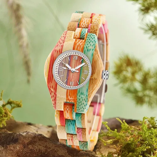 Vista 3 de Dentily Relojes de madera natural para mujer, reloj de cuarzo hecho a mano, reloj de pulsera único deportivo para mujer