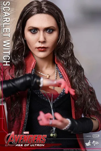 Vista 2 de Hot Toys Marvel Avengers Age of Ultron Scarlet Witch Figura escala 1/6