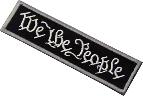 Vista 4 de We The People - Parche de gancho y bucle bordado con apliques de moral, color negro