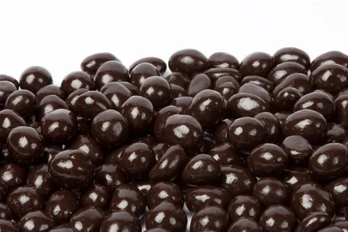 Vista 2 de Semillas de granada enteras cubiertas de chocolate negro (Arils) - 1.5 libras