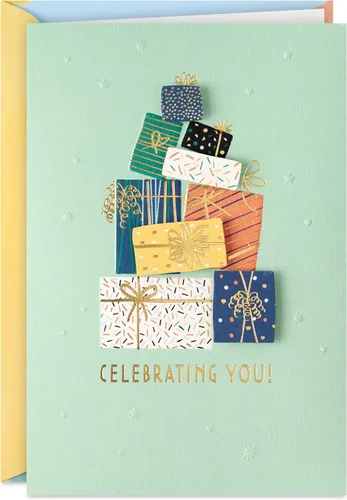 Vista 7 de Tarjeta de cumpleaños de Hallmark para marido, esposa, novio, novia (tan afortunado)