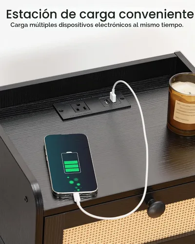 Vista 5 de CHOEZON - Mesa de noche, mesa auxiliar con estación de carga, mesa lateral con cajón estilo ratán y estante de almacenamiento, mesa de sofá moderna