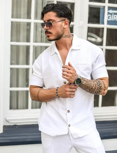 Vista 2 de CHOMOLEZA Conjunto de camisa de manga corta con botones y pantalones de playa para hombre de 2 piezas