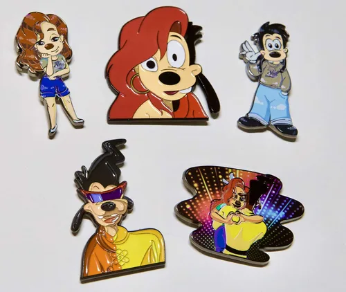 Vista 2 de Max And Rox - Pines esmaltados Nostalgia de los años 90, Bae Goals Pin Duo, Cartoon Crush Pines a juego para chaquetas, bolsos, cordones y ajustes