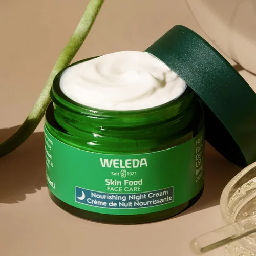 Vista 3 de Weleda Skin Food - Crema de noche nutritiva para el cuidado facial, 1.3 onzas líquidas, hidratante rico en plantas con aceite de Sacha Inchi, Cica