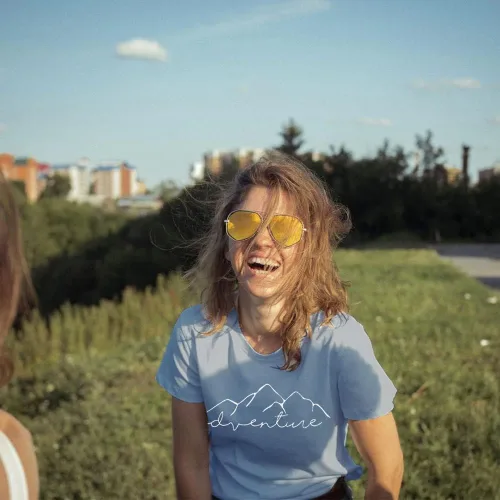 Vista 6 de Camiseta deportiva sin mangas para mujer, diseño de aventura de montaña, senderismo, campamento, divertida camiseta deportiva