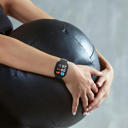 Vista 2 de kwmobile Funda compatible con Xiaomi Redmi Watch 3 Active/Redmi Watch 3 Lite Covers - Vidrio templado 2X con marco de plástico - Transparente