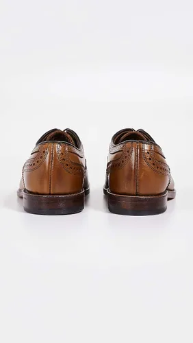 Vista 6 de Allen Edmonds Men's Strand Suede Cap Toe Oxford