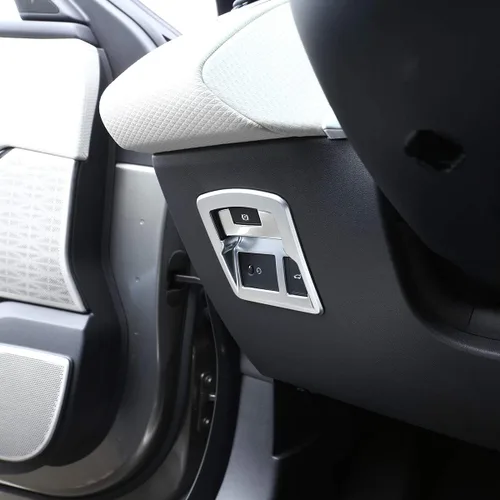 Vista 5 de YIWANG ABS cromo trasero puerta trasera interruptor ajuste para Land Rover Range Rover Velar 2017 2018 2019 2020 Auto Accesorios