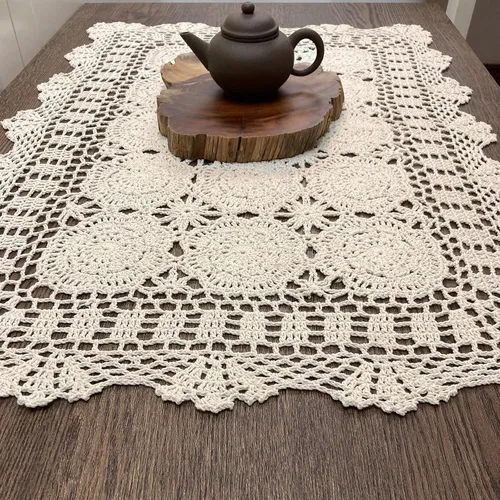 Vista 3 de Hsvanyr Mantel rectangular de algodón hecho a mano con encaje de ganchillo, 19 x 27 pulgadas, centros de mesa beige para comedor