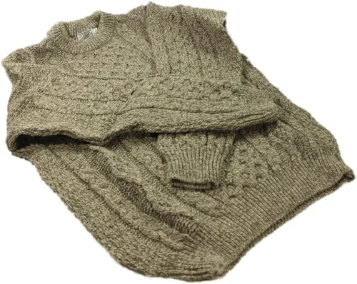 Vista 3 de Suéter de lana Aran con cuello redondo unisex fabricado en Irlanda grande