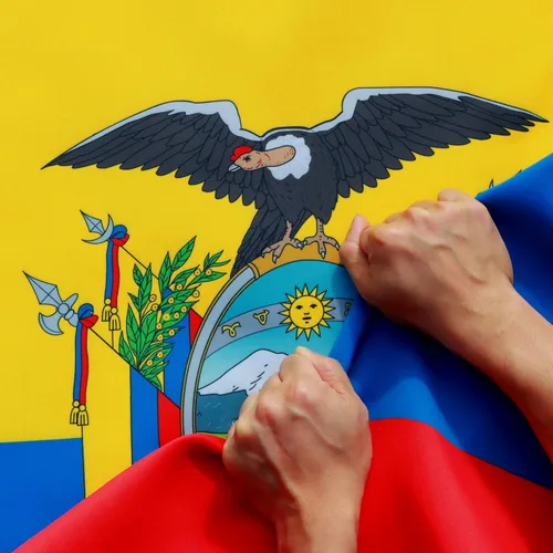 Vista 8 de Anley Fly Breeze - Bandera de Ecuador de 3 x 5 pies, color vivo y a prueba de decoloración, cabecera de lona y doble costura, banderas nacionales