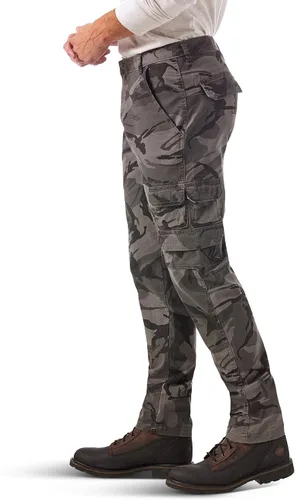 Vista 4 de Wrangler Authentics Pantalón cargo cónico regular para hombre