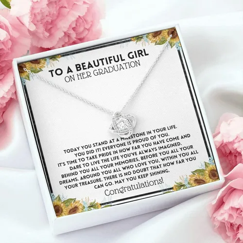 Vista 4 de BellezaNova Graduation Necklace For Her 2023 - Graduation Necklace 2019 For Women, Para La Reina De Mi Vida - Collar De Amor Infinito, Regalos Para