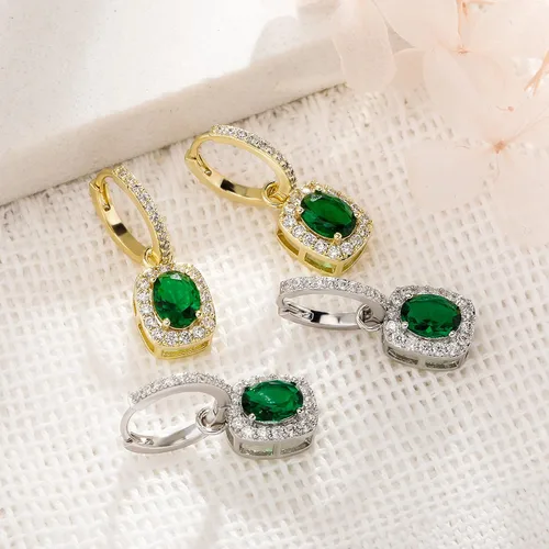 Vista 3 de TOPGRILLZ Aretes colgantes de oro para mujer, diseño de gota gruesa, verde esmeralda, chapado en oro de 14 quilates, circonita cúbica, aretes
