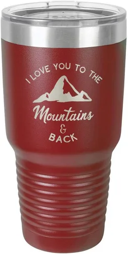 Vista 11 de Vaso negro de 30 onzas con popote y tapa superior deslizante con texto en inglés "I love you to the mountains and back", color negro