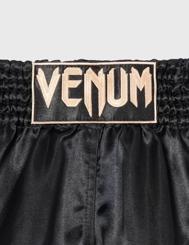 Vista 2 de Venum Muay Thai Shorts Clásico Negro/Dorado
