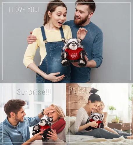 Vista 4 de DolliBu I Love You - Oso negro de peluche con ropa de San Valentín, lindo animal de peluche con camisa roja y nombre, regalo personalizado