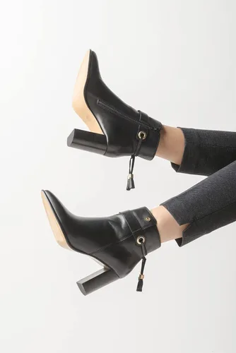Vista 6 de JATAREA Botines y botas de cuero para mujer