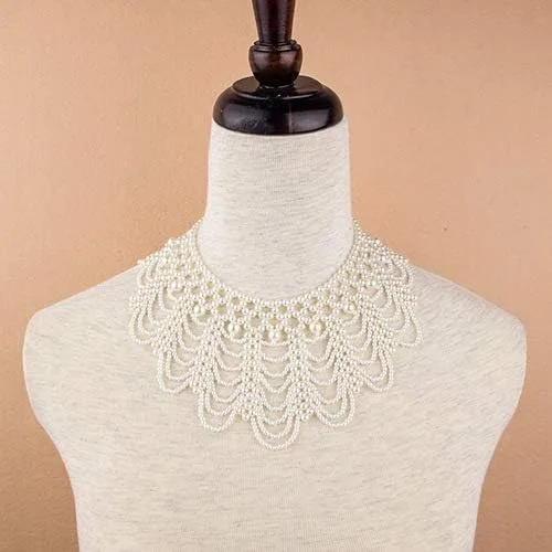 Vista 2 de LEYSTARE Collar de gargantilla RBG con cuentas de perlas desmontables y collar falso para mujer Plástico no conocido