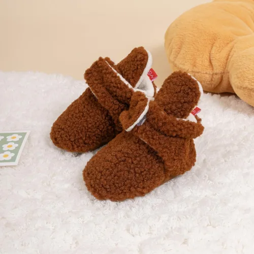 Vista 24 de Botines de forro polar para bebés, niños y niñas, pantuflas antideslizantes con agarre suave, zapatos de calcetín para recién nacidos, cuna