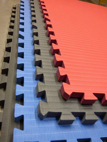 Vista 3 de Square Brands - Alfombrillas entrelazadas de espuma EVA MMA para rompecabezas - 40 x 40 pulgadas