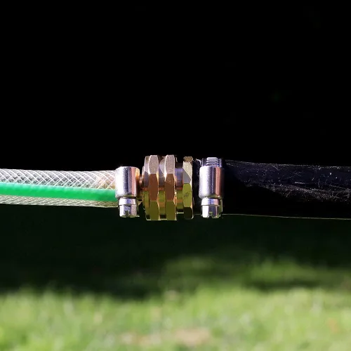 Vista 5 de Kit de reparación de manguera de jardín de latón sólido YELUN, conector con abrazaderas 1/2" púas x 3/4" hembra, apto para accesorios de manguera