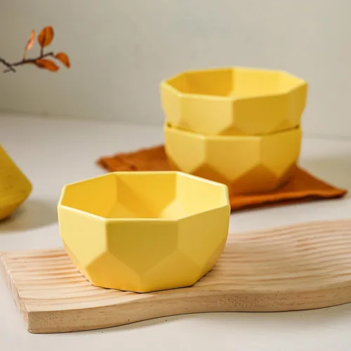 Vista 14 de Stone + Lain Jamie - Juego de vajilla geométrica de porcelana de 16 piezas, color verde Amarillo