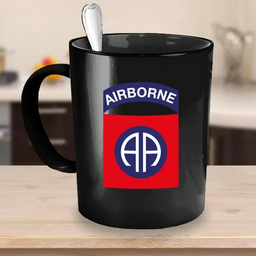 Vista 3 de 82nd Airborne - Taza de café del ejército, ambos lados