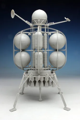 Vista 2 de Pegaso 1:350 El Moonlander