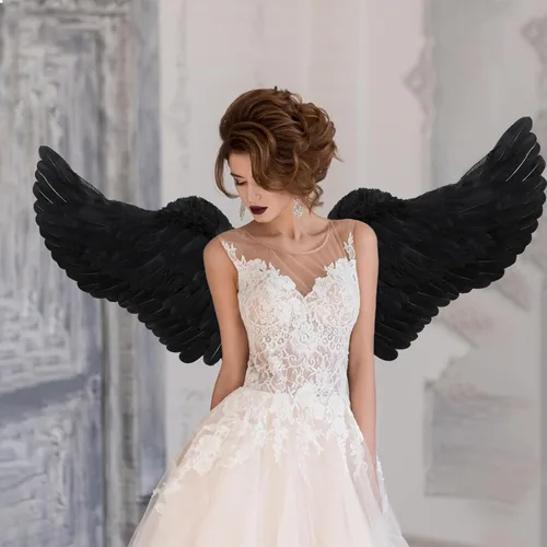 Vista 5 de Disfraz de alas de ángel y halo para adultos, alas de ángel de plumas para mujeres, niños y niñas, disfraz de fiesta temática de Halloween