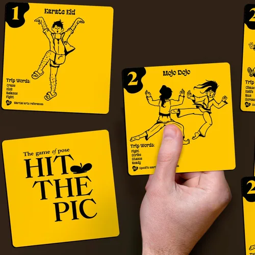 Vista 2 de Juego de fiesta Hit The Pic – Combina la postura en un juego rápido en equipo con improvisación y movimiento, perfecto para grupos y noches de juego