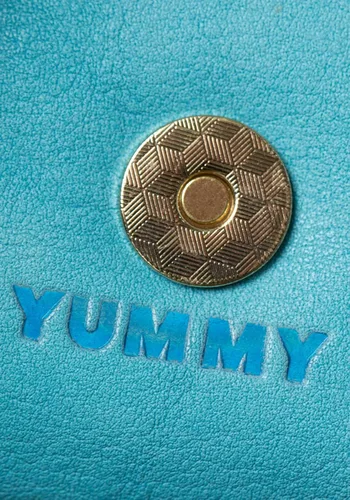 Vista 8 de Loungefly x Lilo y Stitch Pineapple Stitch Chenille Snap Wallet