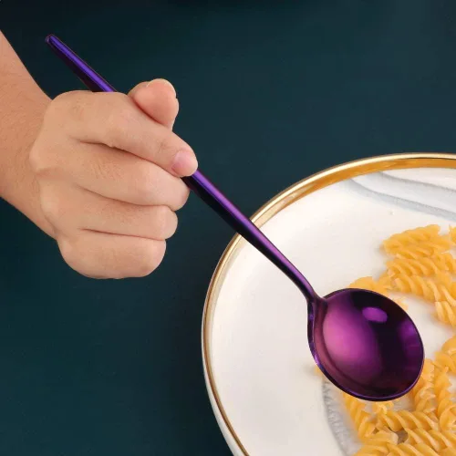 Vista 2 de MINGYU Modern - Juego de 8 cucharas de sopa redondas pesadas con mango largo, cuchara de titanio de acero inoxidable de 8.3 pulgadas, cucharas