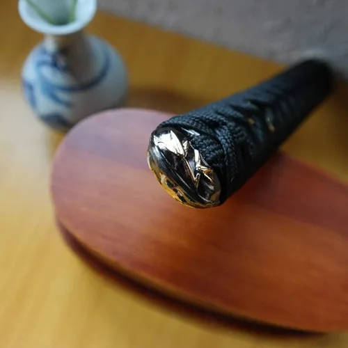 Vista 3 de Mango de Espada Tsuka 10.2in o Especificaciones Especiales Herrajes de Aleación/Cobre/Hierro e Imitación o Samegawa Real