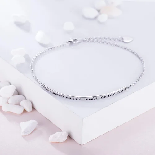 Vista 2 de Pulsera de plata de ley 925 para mujer con grabado inspirador ajustable "She Believed She Could So She Did" para mujeres y niñas