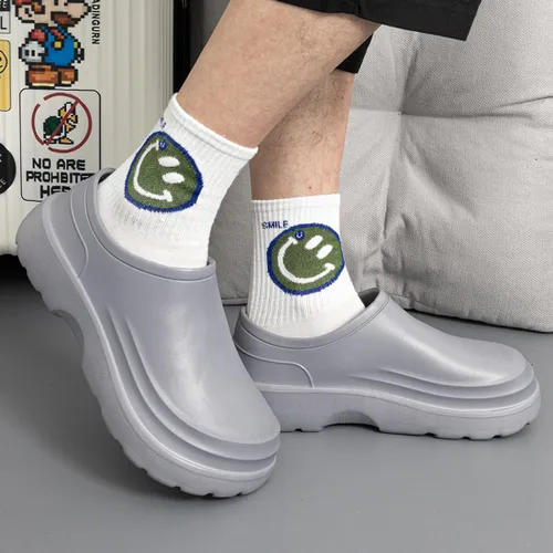 Vista 3 de Harssidanzar Zuecos para hombre, zapatos de chef para hombre, zapatos de jardín, zapatos de trabajo sin cordones para servicio de alimentos, jardín