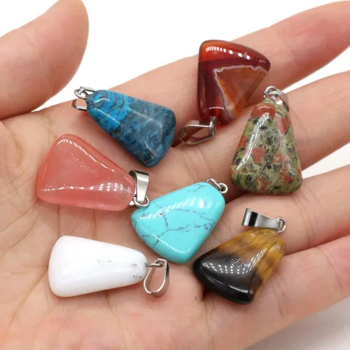 Vista 2 de 10 colgantes de piedra natural con forma trapezoidal azul turquesa chakra semi-preciosa para hacer joyas