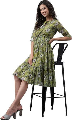 Vista 3 de Janasya Vestido acampanado con estampado floral de lúrex de gasa verde oliva para mujer india