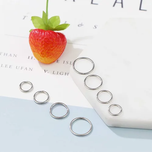 Vista 5 de Jstyle 8Pcs 16G Surgical Steel Hinged Clicker Segment Nose Rings Hoop Helix Cartilage Daith Tragus Sleeper Earrings Body Piercing 6-12MM Improved