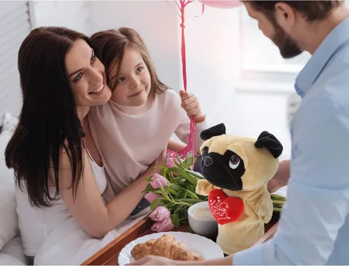 Vista 7 de DolliBu Marioneta de peluche con diseño de perro I Love You Dog Pug – Lindo animal de peluche con corazón y nombre personalizado para San Valentín