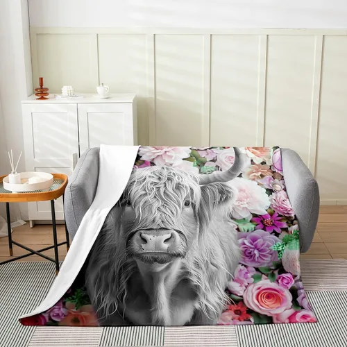 Vista 2 de Erosebridal Highland - Manta de vaca de 40 x 50 pulgadas, diseño de rosas para niños, niñas, niños, adolescentes, adultos, animales salvajes
