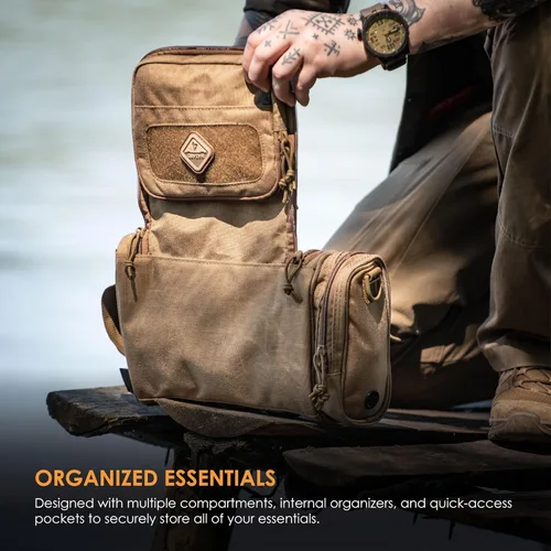 Vista 4 de Reveille(TM) Hazard 4(R) Bolsa resistente para equipo de aseo y elementos de tocador., negro
