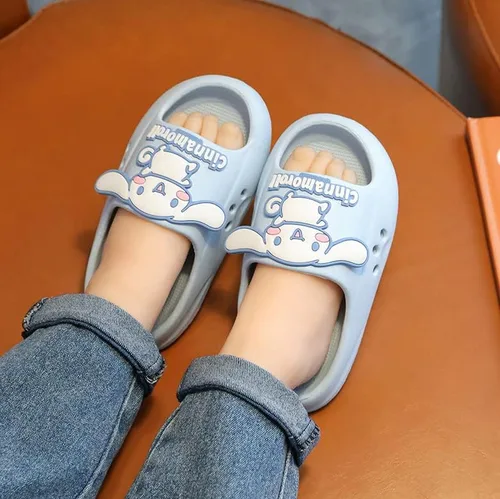 Vista 2 de Ewugspja Lindas pantuflas de dibujos animados, sandalias para niños pequeños, para interiores y exteriores, suaves, antideslizantes, zapatos