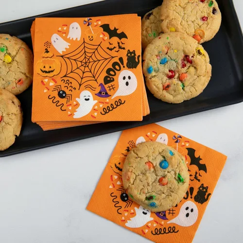 Vista 4 de Juego de vajilla desechable de 80 piezas con diseños de fantasma y calabaza, incluye platos de 9 y 7 pulgadas, servilletas de cóctel y almuerzo