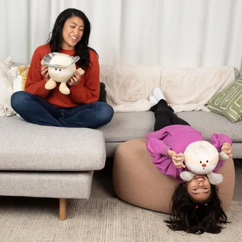 Vista 9 de Celestial Buddies Jupiter Buddy Peluche suave de 12 pulgadas, características bordadas, etiqueta de datos divertidos de planetas para niños