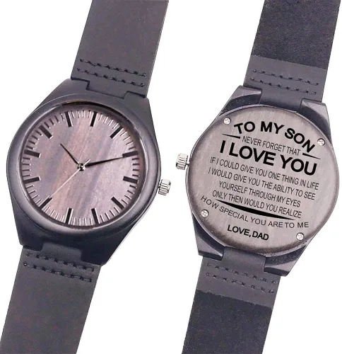 Vista 6 de Reloj de madera grabado casual, hecho a mano, reloj de madera para diferentes miembros de la familia, papá, mamá, hijo, hija, esposo, esposa