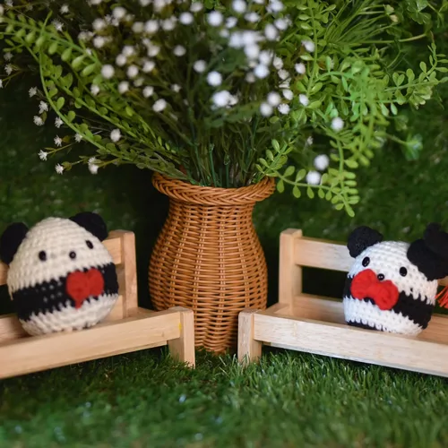 Vista 4 de LUCK HEAVEN Kit de ganchillo para parejas para principiantes, manualidades para adultos y niños – Valantine amigurumi Panda Yarn Animal