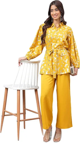 Vista 3 de Janasya Día de la Mujer Amarillo Crepe Foil Impreso Co-ord Set